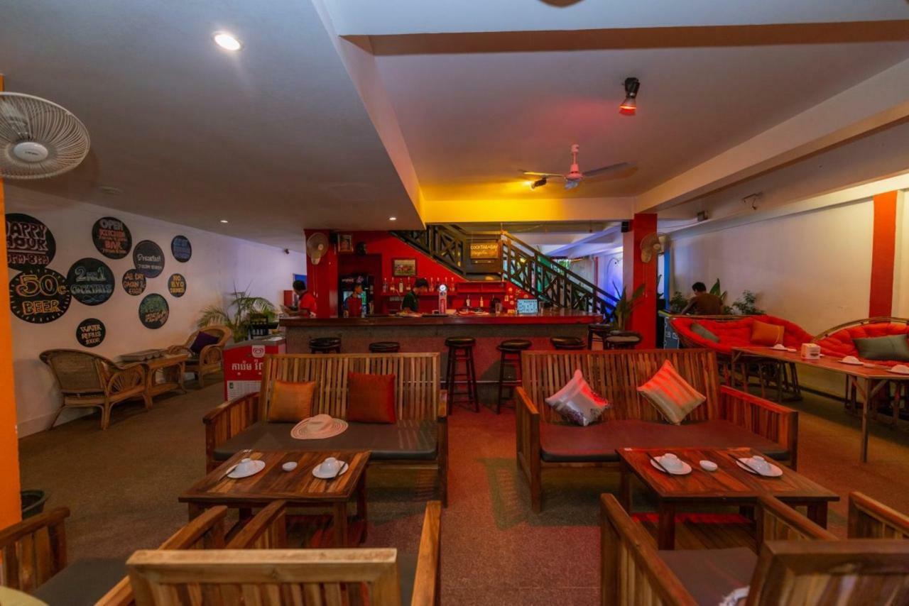 Gz Plan B Hostel Siem Reap Dış mekan fotoğraf