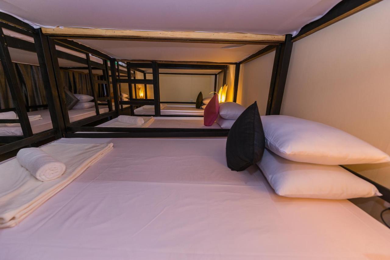 Gz Plan B Hostel Siem Reap Dış mekan fotoğraf